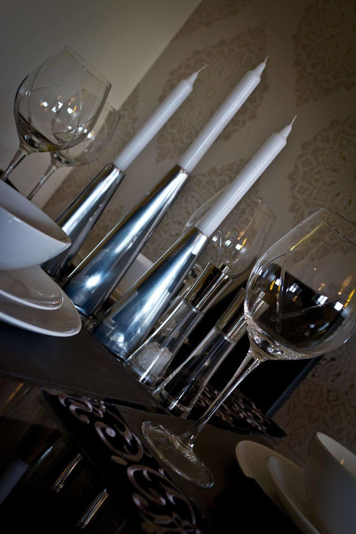 The Lindley Suite - Simple2Let Serviced Apartments Huddersfield Exterior foto